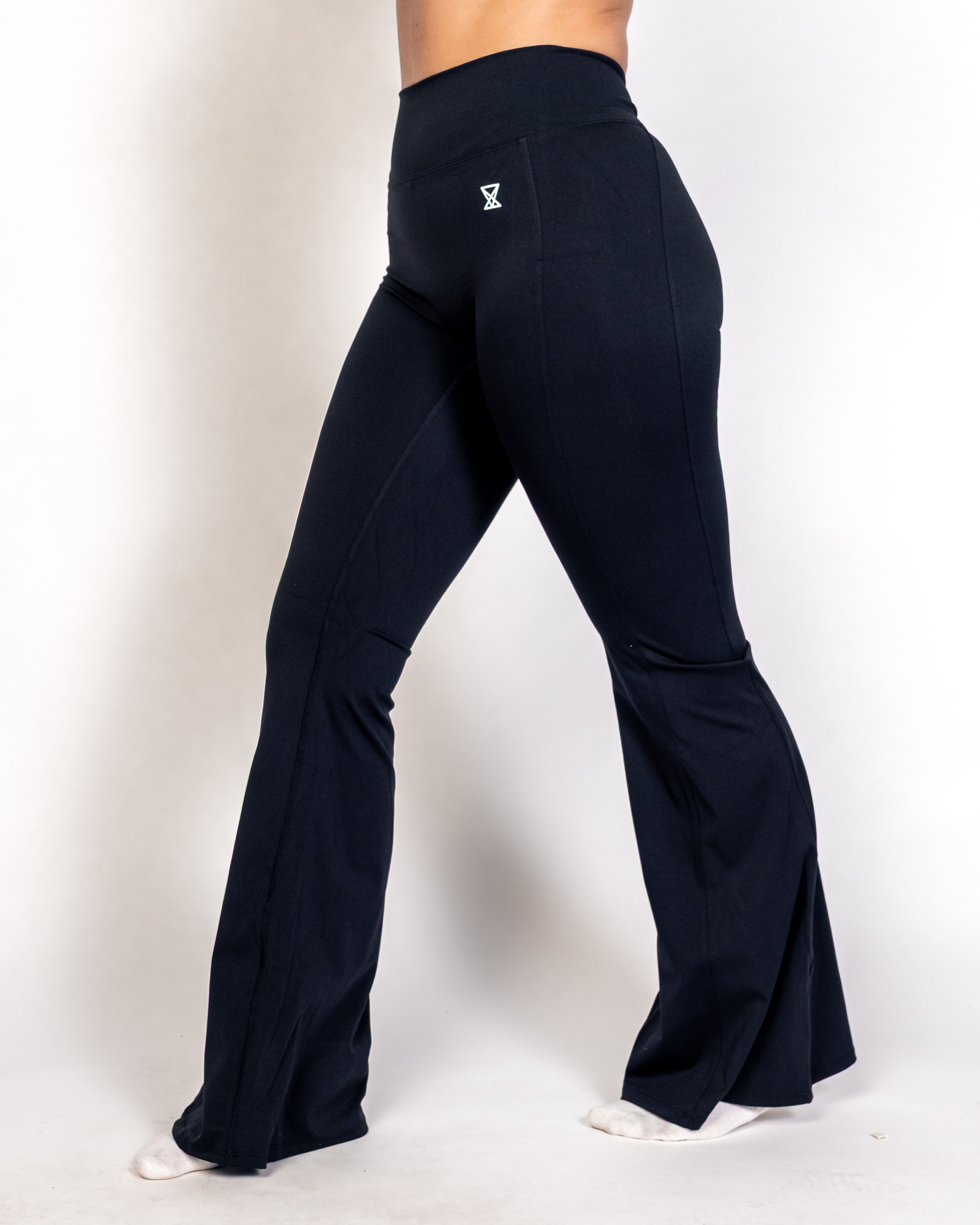 V-FORM Flare Leggings
